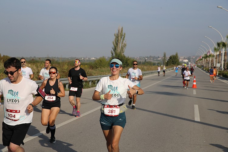 Denizli'de Lykos Yarı Maratonu koşuldu