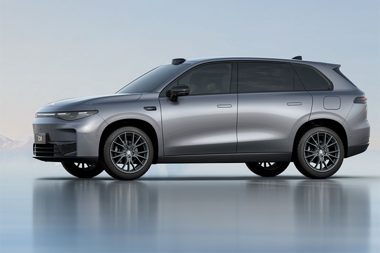 Yeni SUV Modeli C10'u Tanıttı