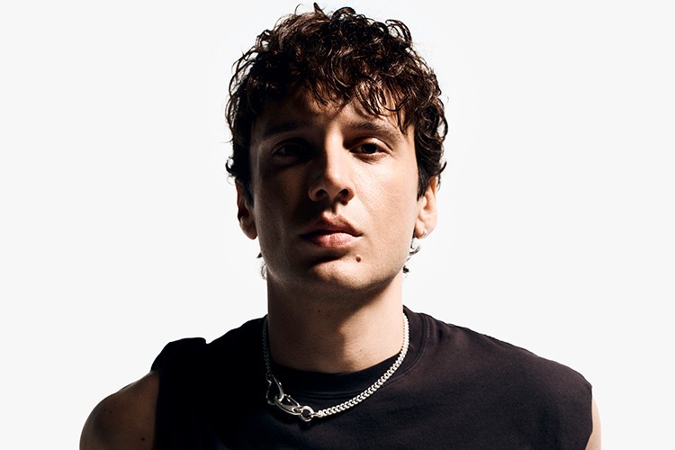 Academia ünlü yetenek Edis ile