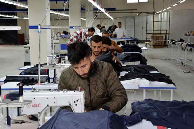 Fabrikada 400 kişilik istihdam hedefleniyor