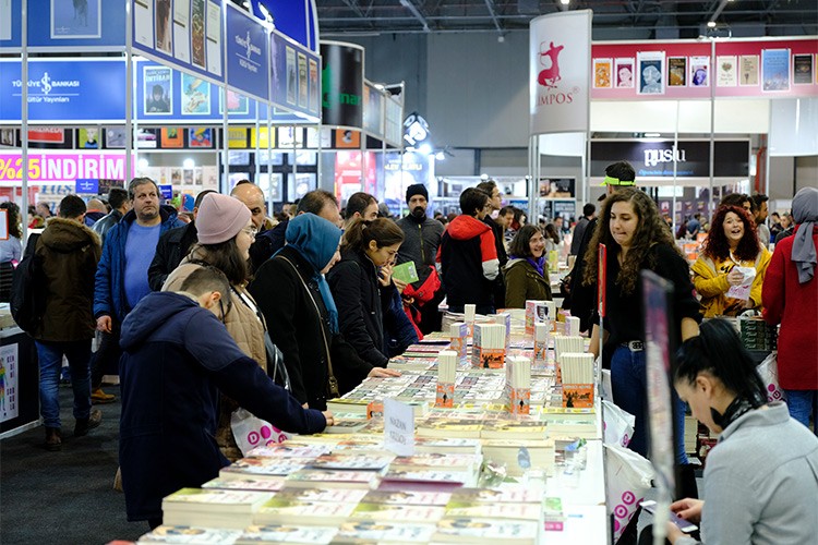 Mersin Kitap Fuarının hedefi 400 bin kitap sever