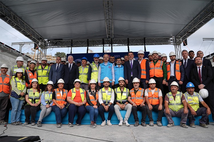 Kapıkule-Çerkezköy hattını 2025 sonunda bitirmeyi hedefliyoruz"