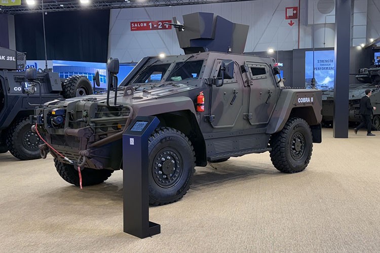 Savunma sanayisi bir yıla 278 zırhlı araç ve 1 üretim tesisi sığdırıyor