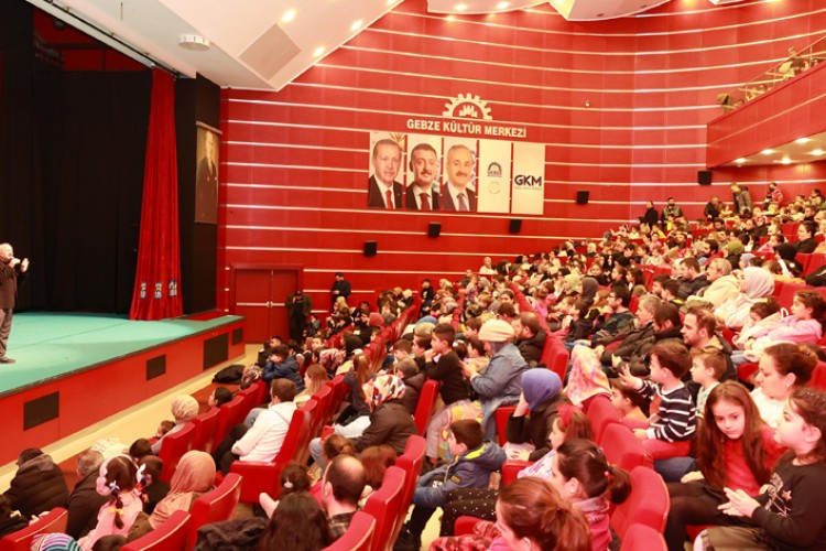 GEBZE'DE ÖĞRENCİ ŞENLİKLERİ SÜRÜYOR