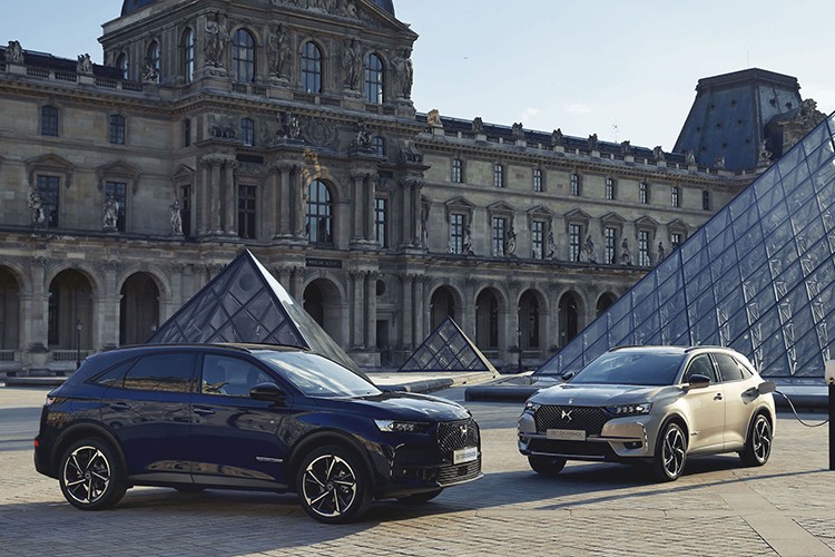 Louvre özel serisi Türkiye'de satışa sunuluyor