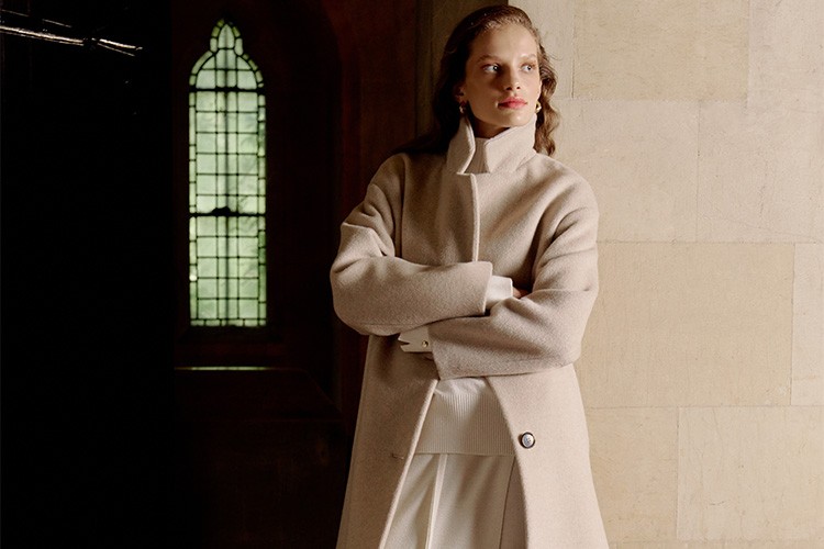 Divarese'nin yeni sezon kış koleksiyonu şıklığı yansıtıyor