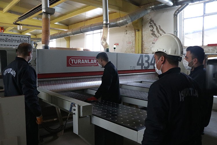 Hükümlüler eğitimle diploma sahibi oluyor