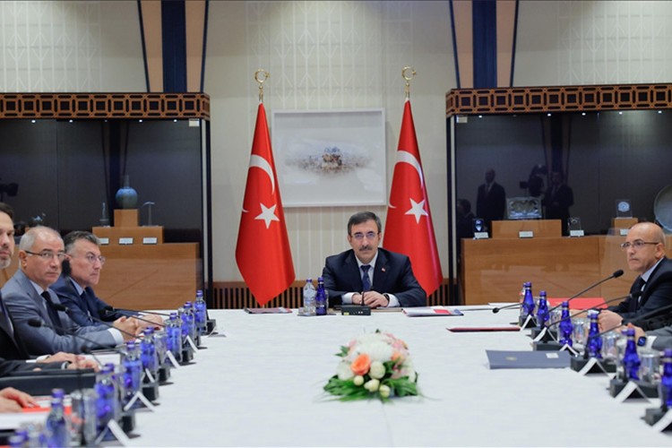 Ekonomi yönetiminin ekim ajandası yoğun