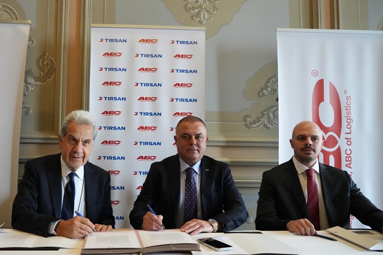 Filo 1.100 araca ulaştı yeni yatırım için imzalar atıldı