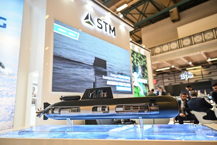 STM'den insansız su altı otonom araç hamlesi