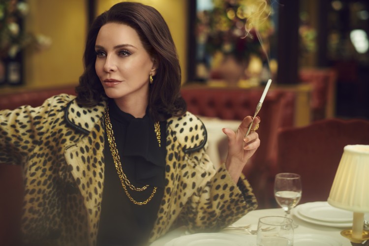 CAPOTE VS. THE SWANS', 17 NİSAN'DAN İTİBAREN SADECE DISNEY+'TA!