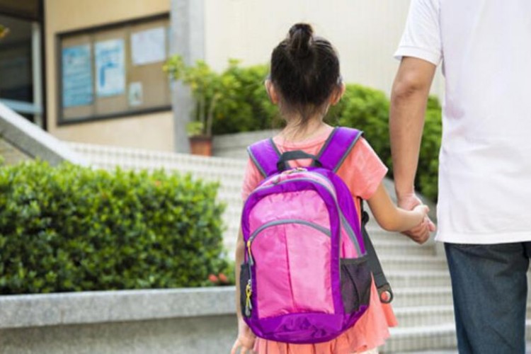 Okula uyum sürecinde ebeveynlere öneriler