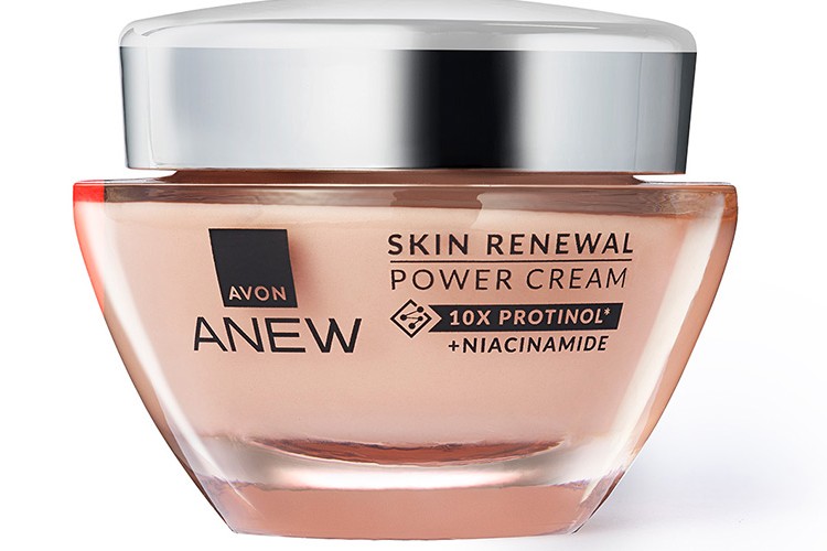 Avon'dan Anew Power krem ile genç görünüm