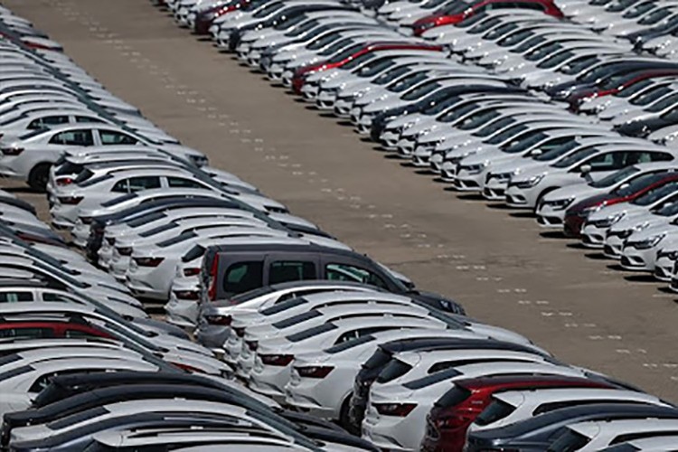 İhracat yüzde 77 azaldı