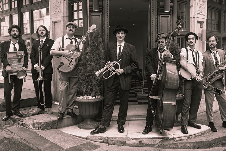 New Orleans ruhunu Avlu'ya taşıyor