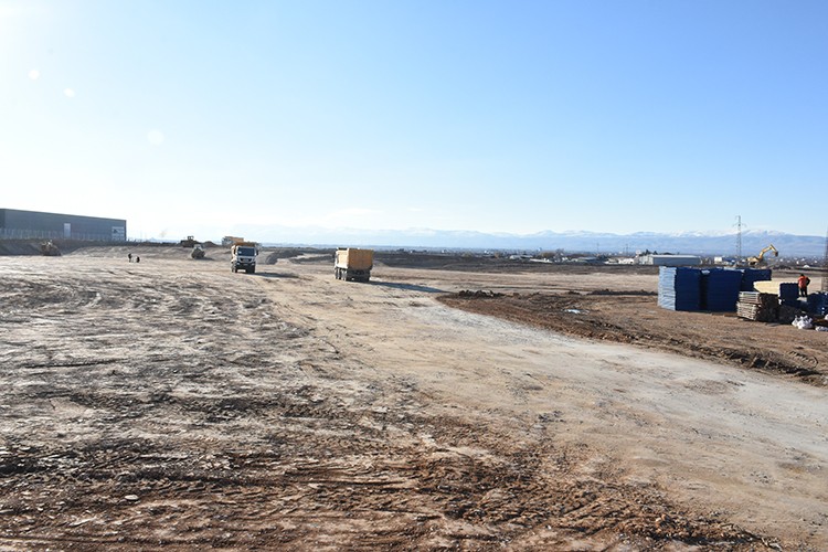 Kayısı ticaretinin kalbi, Dünya Kayısı Merkezi'nde atacak