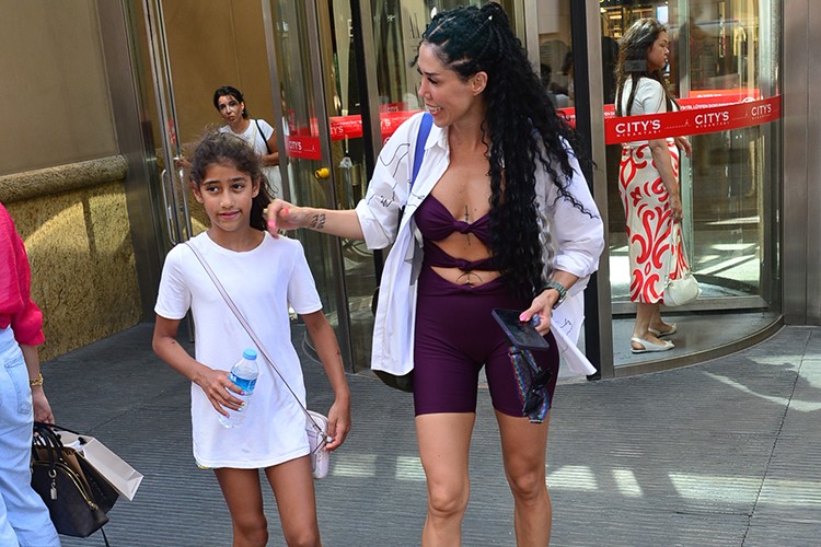 Yakın temas istemiyor