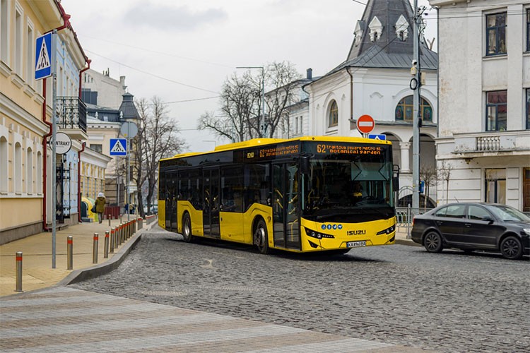 Anadolu Isuzu Ukrayna'da 85 Adetlik İhaleye İmza Attı