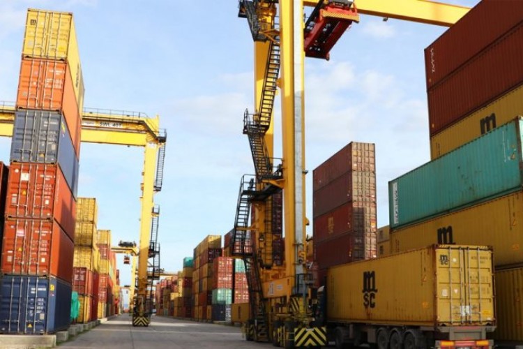 Sakarya'nın 8 aylık ihracatı yaklaşık 3,7 milyar dolar oldu