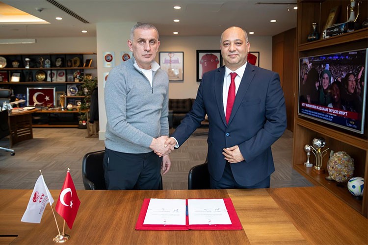 3 yıllığına TFF hakem forma kol sponsoru oldu