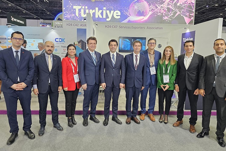 Dubai'ye Türkiye imzası