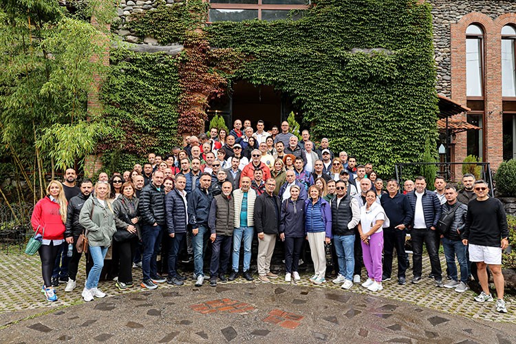 AXA Kulüp ve il birincileri, Batum'da bir araya geldi