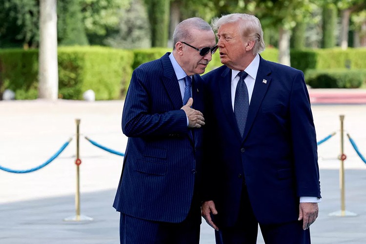"Trump'ın F-35 sözünü yerine getirmesini bekliyorum"