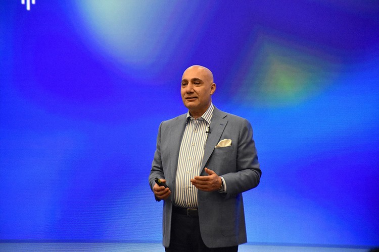 "Konut kredisindeki maliyet oranları aylık 2,5'in altına indi"