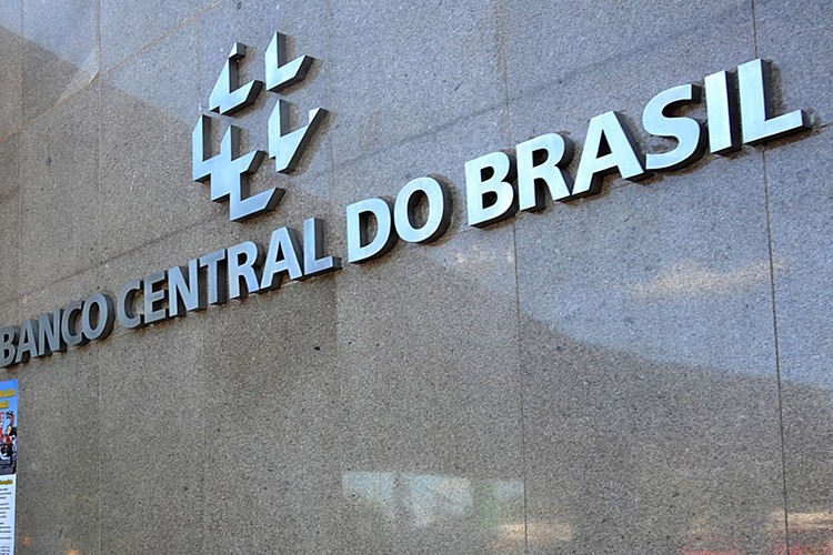 Brezilya politika faizi oranını sabit tuttu