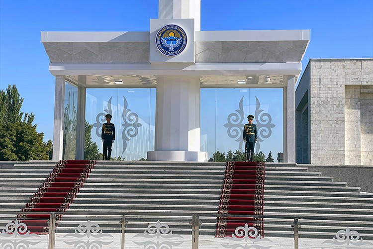 Kırgızistan'da 33. Bağımsızlık Günü kutlanıyor