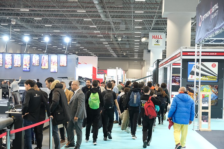 FESPA Eurasia'ya sektörden tam not