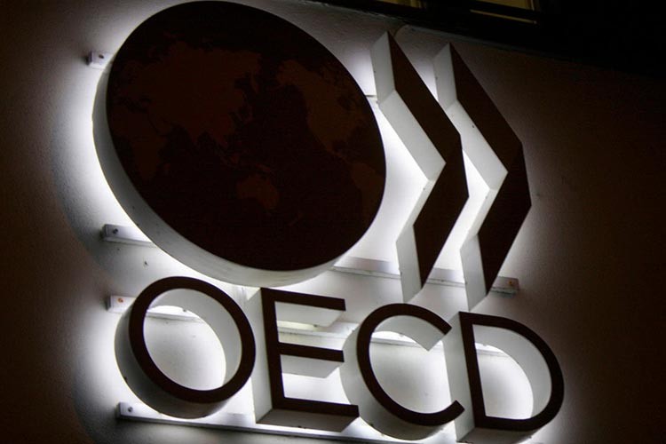 Ekonomi % 2.6 küçülecek