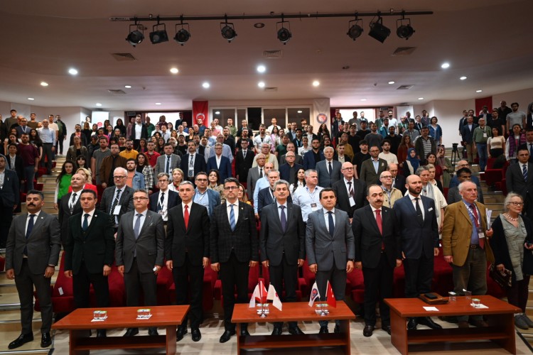 Uluslararası Çanakkale Savaşları Sempozyumu başladı