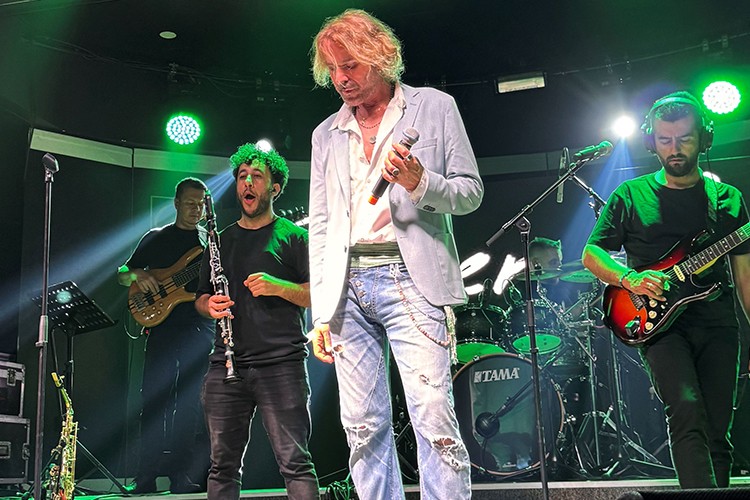 Soner Arıca 2 kere bis yaptı