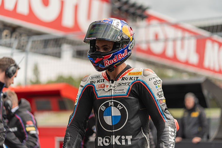 Toprak Razgatlıoğlu Çekya'da Podyumda