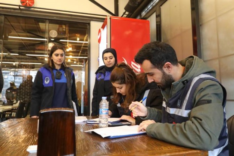 Ticaret Bakanlığı'ndan restoran ve kafelerde fiyat listesi denetimi