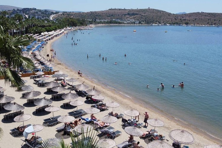 Turistik tesislerde bayram bereketi