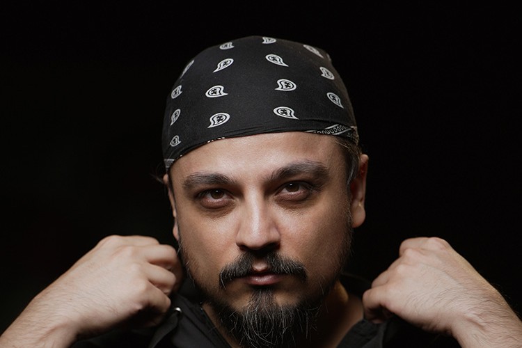 Repertuarını zenginleştiriyor