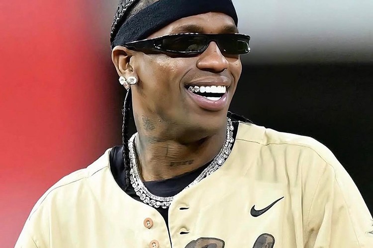 Travis Scott yarın İzmir'de