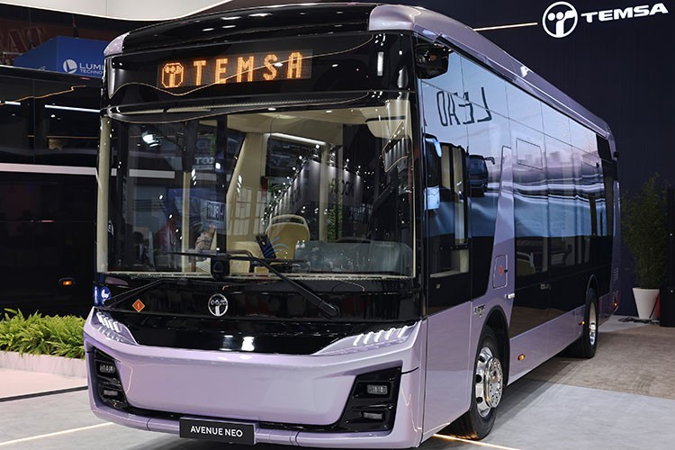 Avenue Neo'yu Busworld 2025'te tanıttı