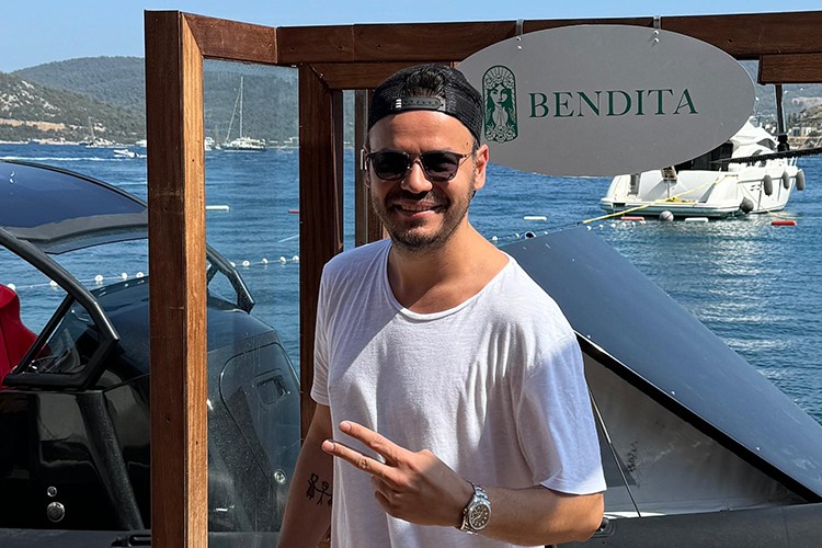 Bendita Türkbükü ünlü isimleri ağırlamaya devam ediyor