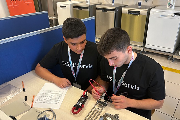 BSH Türkiye, 'Geleceğin Makine Doktorları'nı yetiştiriyor