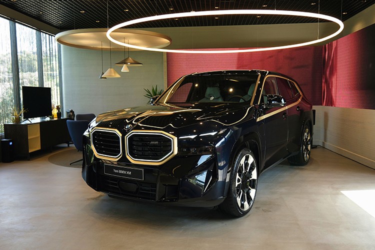 BMW Pop-Up Store Yeni BMW XM'i Ağırlıyor