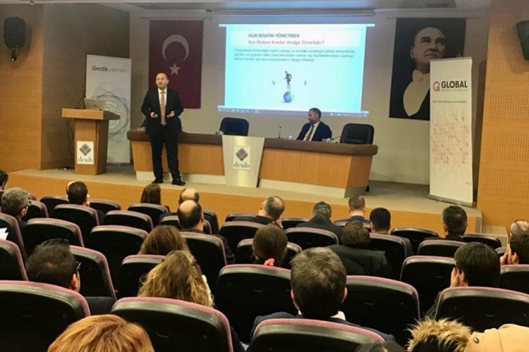 İhracatçılarla buluştu...