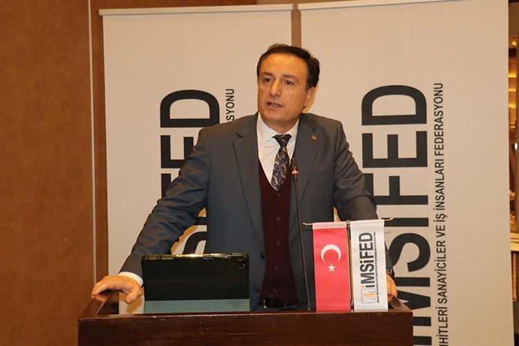İMSİFED Şeref Demir'le devam dedi