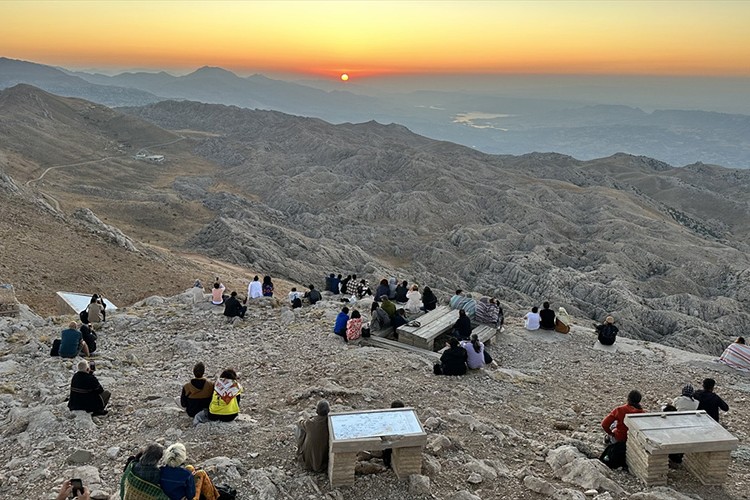 Adıyaman'da "Nemrut Gün Doğumu Okumaları"