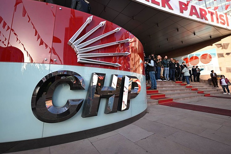 CHP'de mutlak butlan kararı