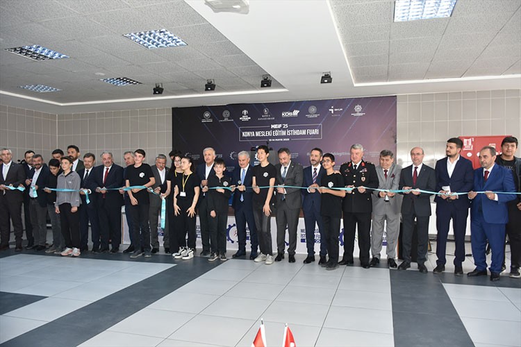 Konya Mesleki Eğitim İstihdam Fuarı kapılarını açtı