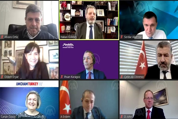 Türkiye'deki fırsatlar yatırımcılara anlatıldı...