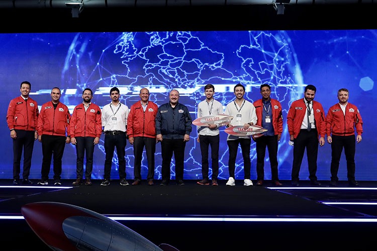 Girişim Zirvesi'nde ödüller sahiplerini buldu